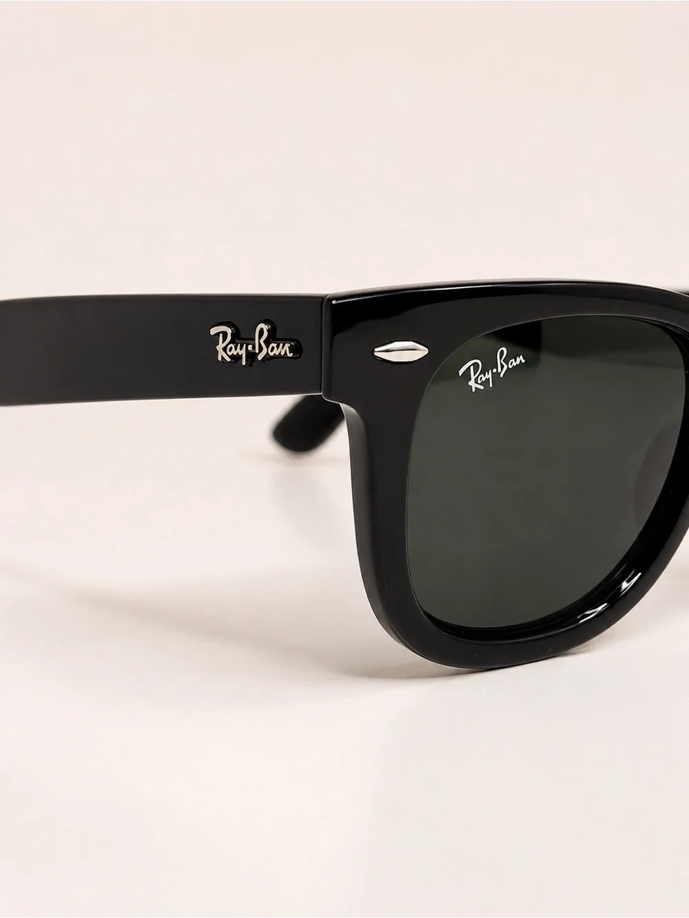 Ray-Ban ━━━━━━━━━━━━━━━━━━ ray
